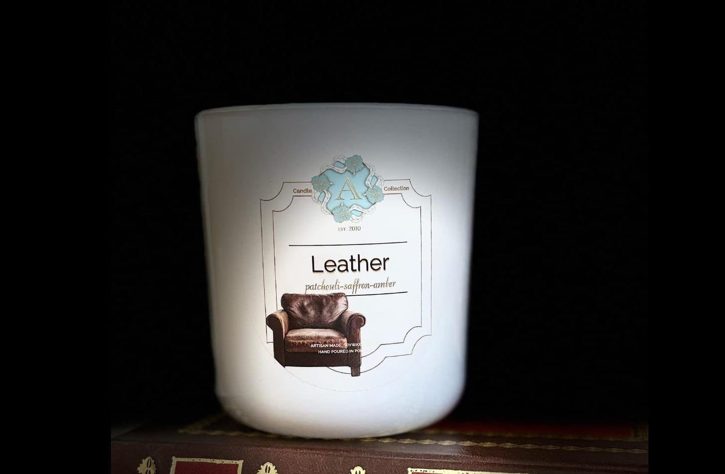 Świeca Leather 200g