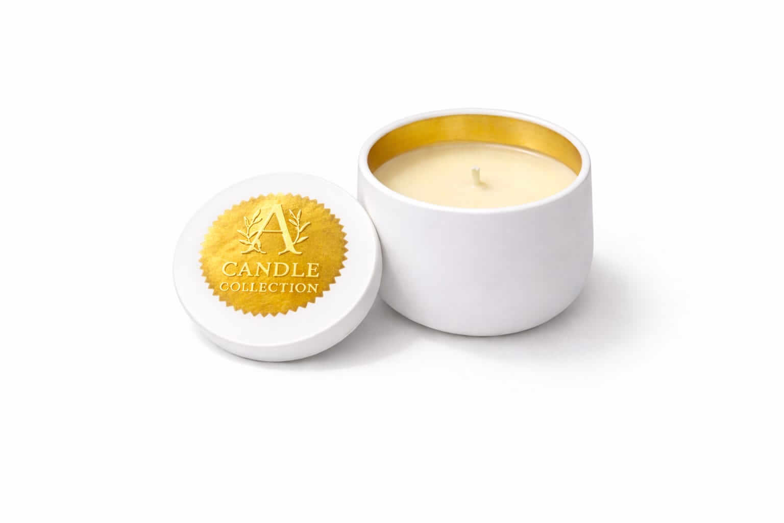 biała świeca sojowa 90g bezzapachowa w białym pojemniku A Candle Collection